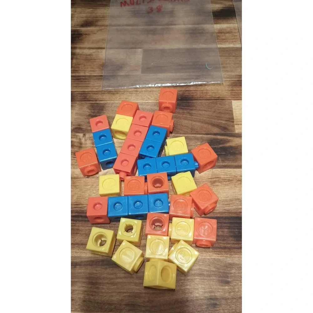 CUISENAIRE Multi Link Plastic Rods Cubes Squares Circle Teaching COUNTER 190 Lot